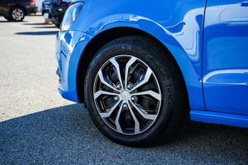https://vehicle-cdn.autoleague.cloud/4294_81010516_5.jpg