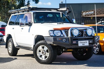 https://vehicle-cdn.autoleague.cloud/4294_81010523_1.jpg