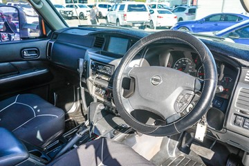 https://vehicle-cdn.autoleague.cloud/4294_81010523_13.jpg