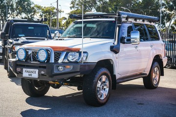 https://vehicle-cdn.autoleague.cloud/4294_81010523_4.jpg