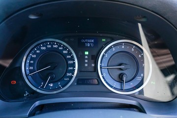 https://vehicle-cdn.autoleague.cloud/4294_81010547_14.jpg