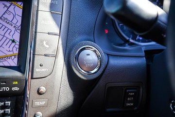https://vehicle-cdn.autoleague.cloud/4294_81010547_19.jpg