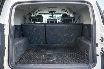 https://vehicle-cdn.autoleague.cloud/4294_81010552_10.jpg