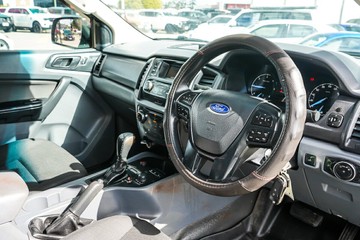 https://vehicle-cdn.autoleague.cloud/4294_81010564_12.jpg