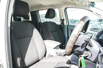https://vehicle-cdn.autoleague.cloud/4294_81010564_13.jpg
