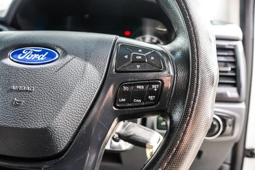 https://vehicle-cdn.autoleague.cloud/4294_81010564_16.jpg