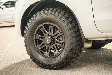 https://vehicle-cdn.autoleague.cloud/4294_81010564_5.jpg