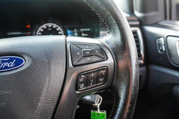https://vehicle-cdn.autoleague.cloud/4294_81010565_17.jpg