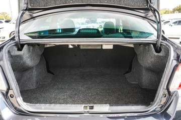 https://vehicle-cdn.autoleague.cloud/4294_81010592_11.jpg