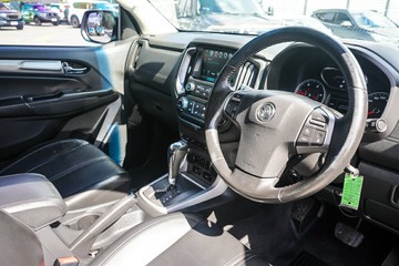 https://vehicle-cdn.autoleague.cloud/4294_81010594_13.jpg