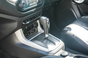 https://vehicle-cdn.autoleague.cloud/4294_81010594_23.jpg
