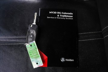 https://vehicle-cdn.autoleague.cloud/4294_81010594_24.jpg