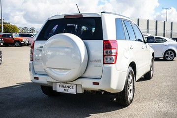 https://vehicle-cdn.autoleague.cloud/4294_81010608_8.jpg