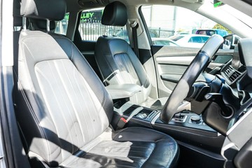 https://vehicle-cdn.autoleague.cloud/4294_81010625_14.jpg