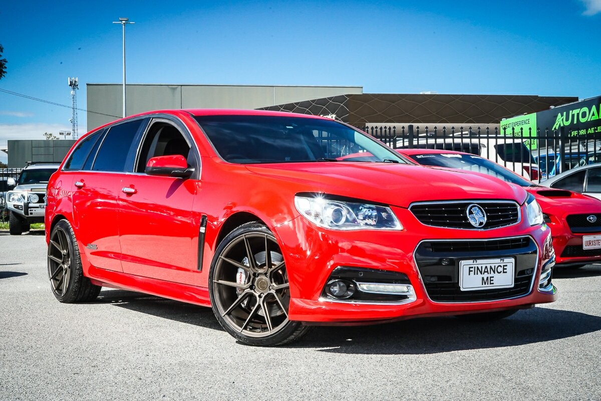 Holden Commodore image 1