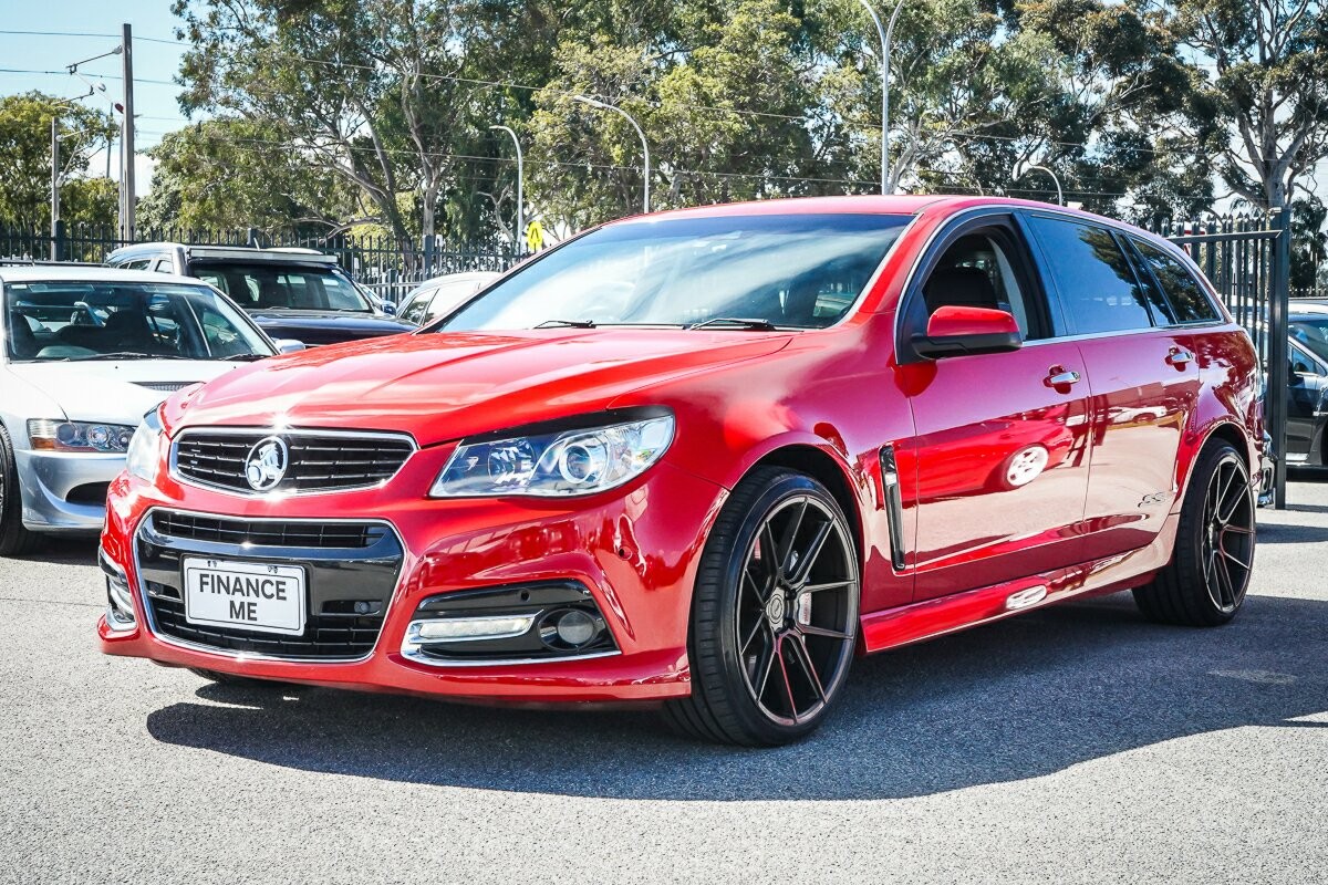 Holden Commodore image 4