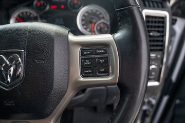 https://vehicle-cdn.autoleague.cloud/4294_81010668_15.jpg