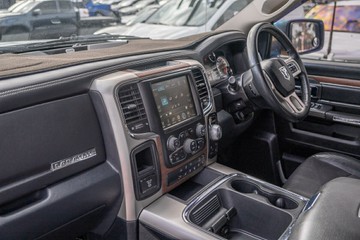 https://vehicle-cdn.autoleague.cloud/4294_81010668_21.jpg