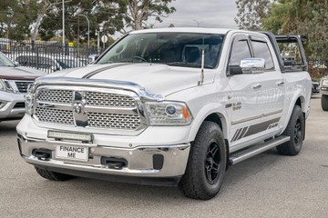 https://vehicle-cdn.autoleague.cloud/4294_81010668_4.jpg