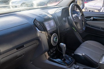 https://vehicle-cdn.autoleague.cloud/4294_81010678_20.jpg