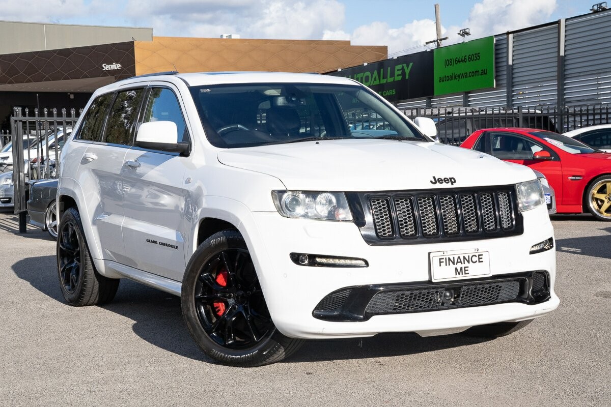 Jeep Grand Cherokee image 1