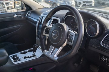 https://vehicle-cdn.autoleague.cloud/4294_81010700_17.jpg