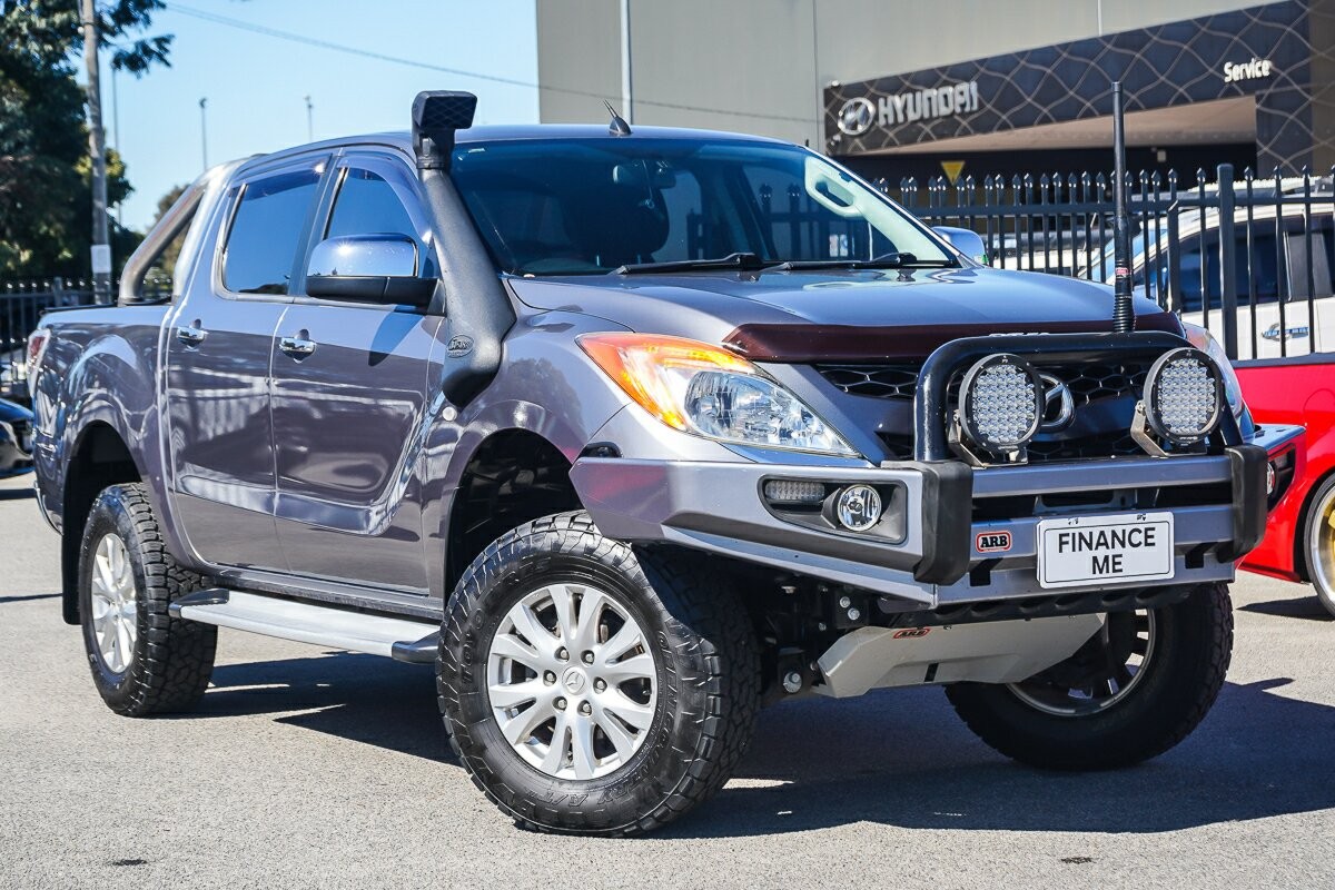 Mazda Bt-50 image 1