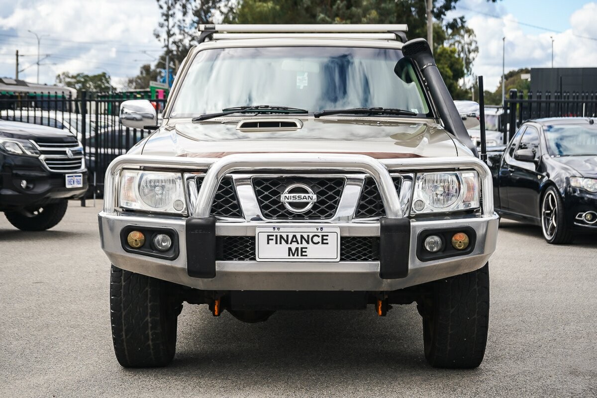 Nissan Patrol image 3