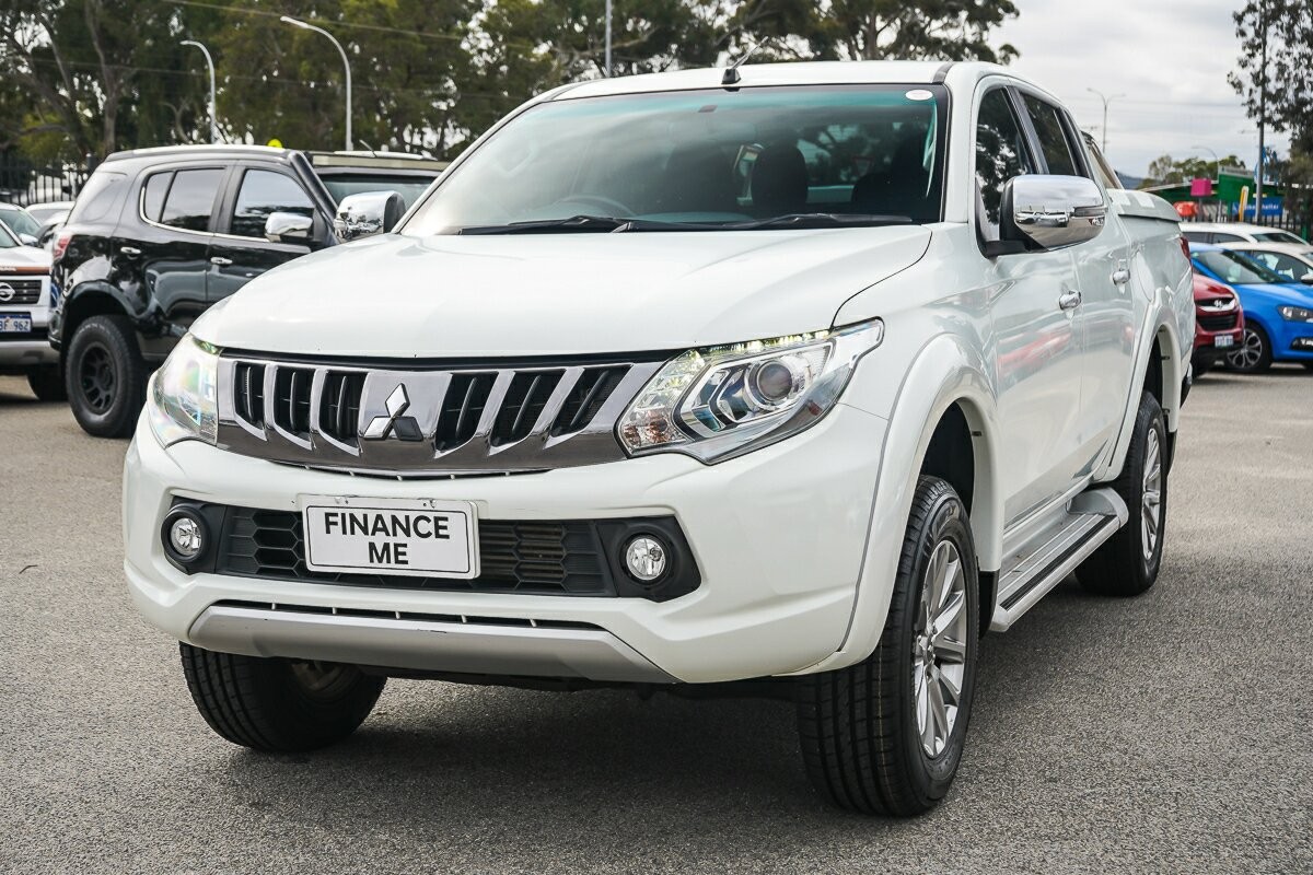 Mitsubishi Triton image 4