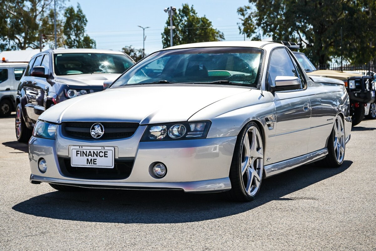 Holden Ute image 4