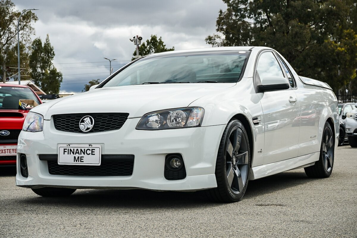 Holden Ute image 4
