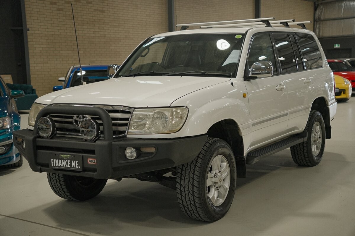 Toyota Landcruiser image 4