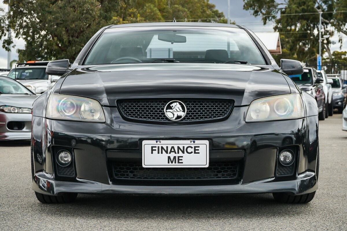 Holden Ute image 3