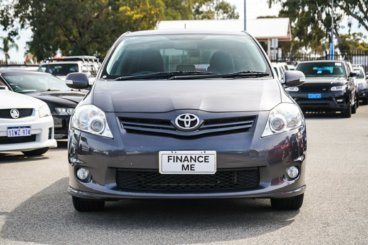 Toyota Corolla image 3