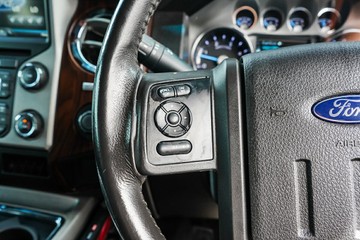 https://vehicle-cdn.autoleague.cloud/4294_81010971_14.jpg