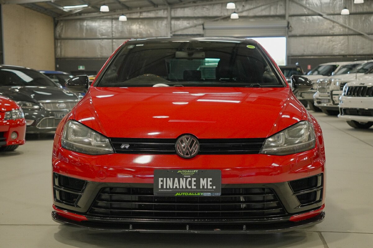 Volkswagen Golf image 3