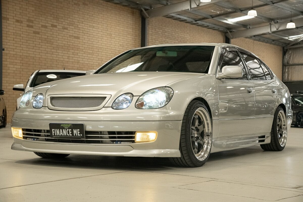Toyota Aristo image 4
