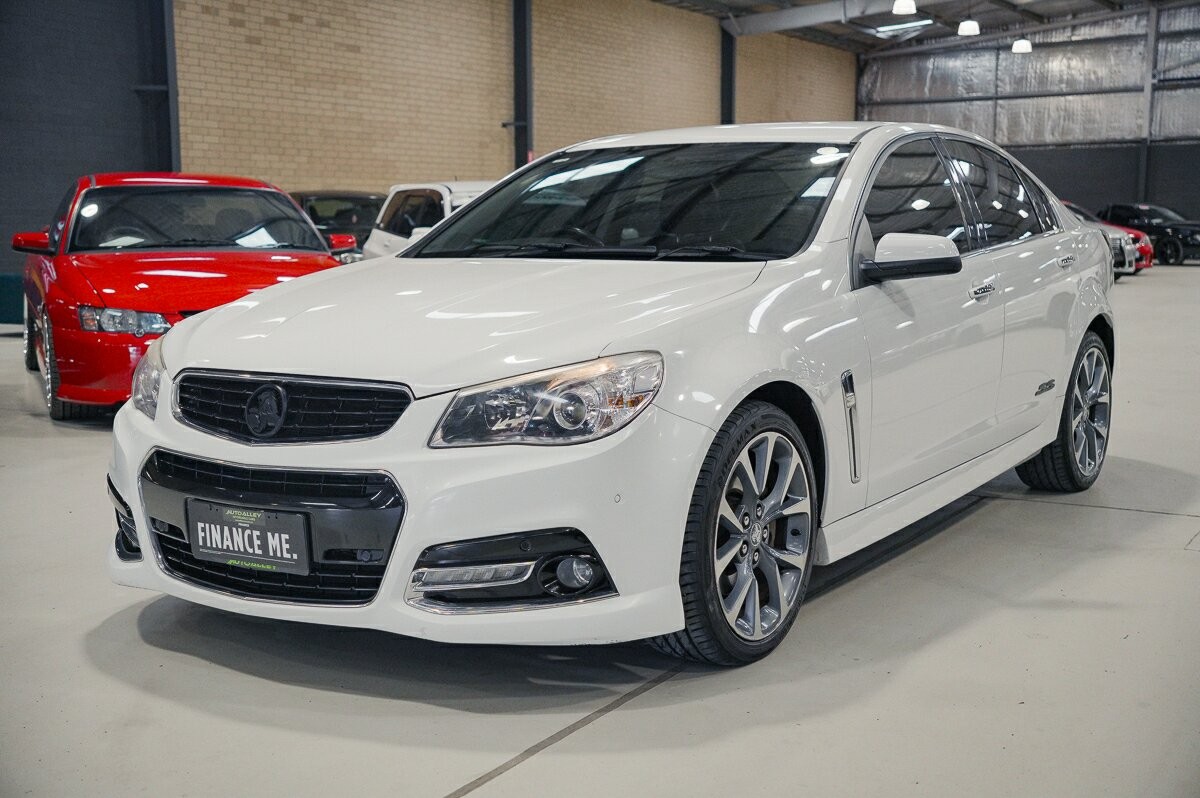 Holden Commodore image 4