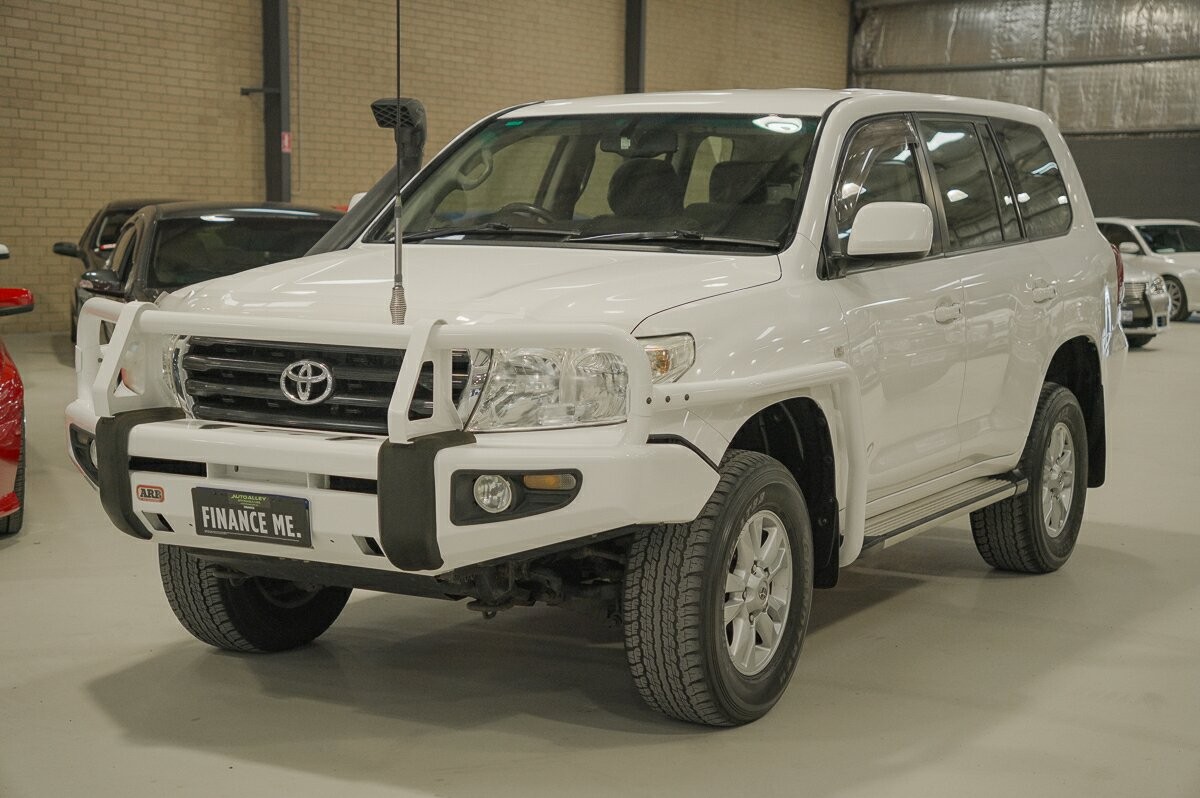Toyota Landcruiser image 4