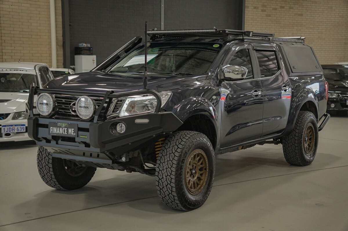 Nissan Navara image 4