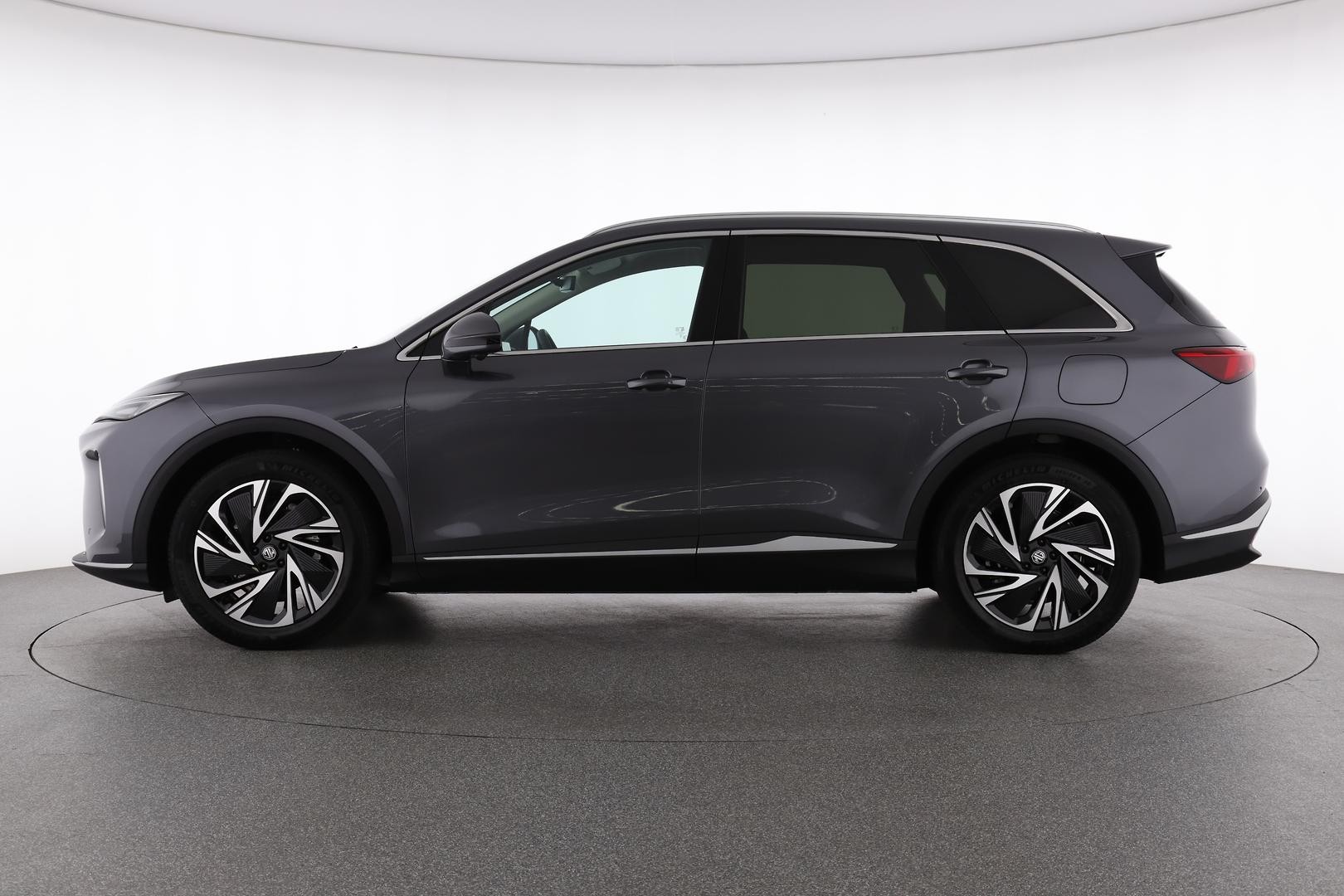 MG Mgs6 Ev image 3