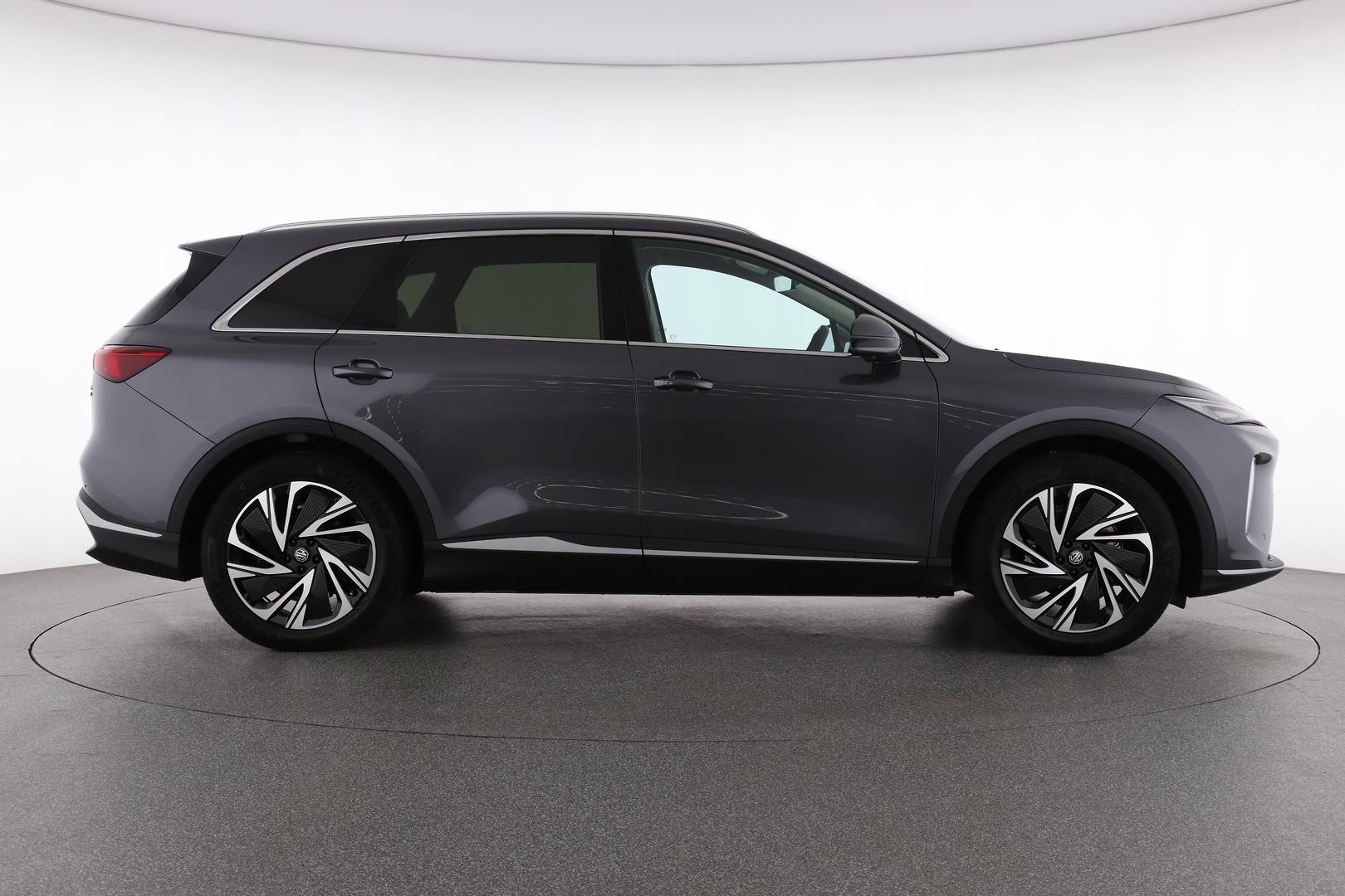 MG Mgs6 Ev image 2
