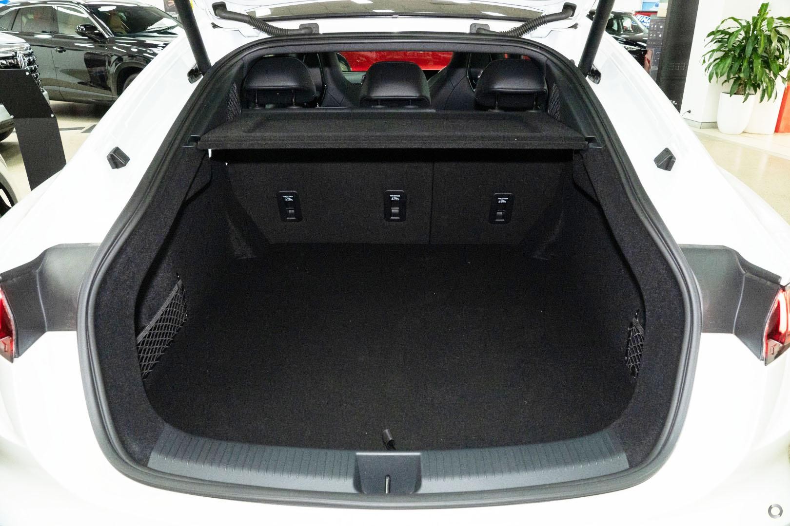 MG Mg7 image 2