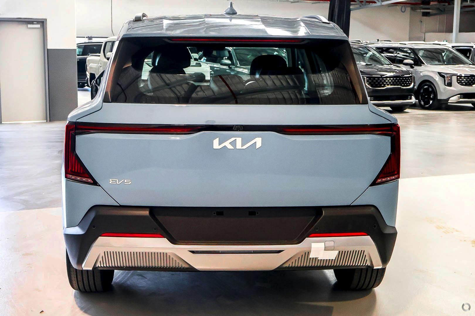 Kia Ev5 image 3