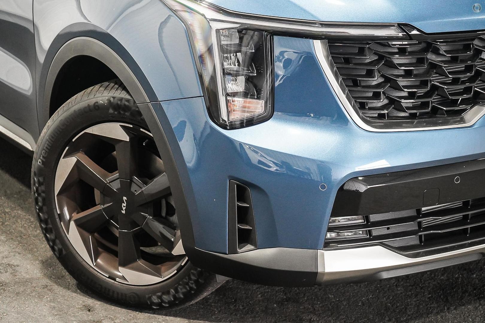 Kia Sorento image 2