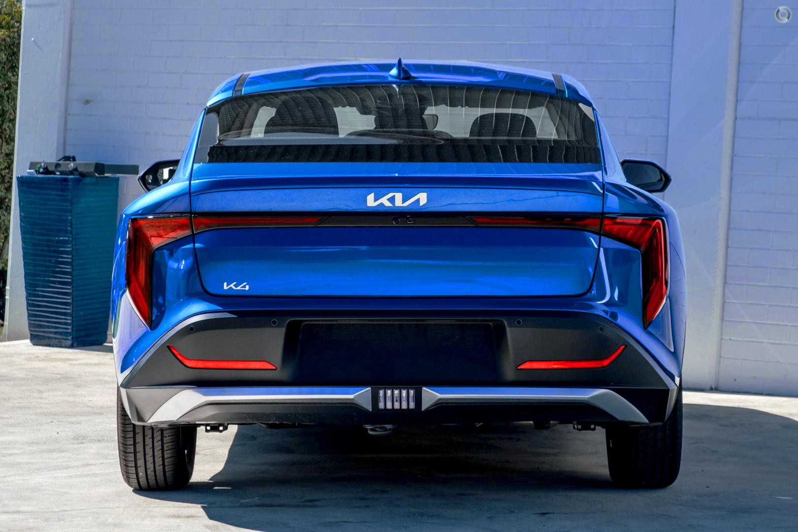 Kia K4 image 4