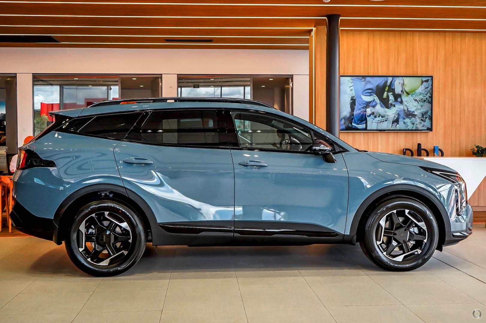 Kia Sportage image 3