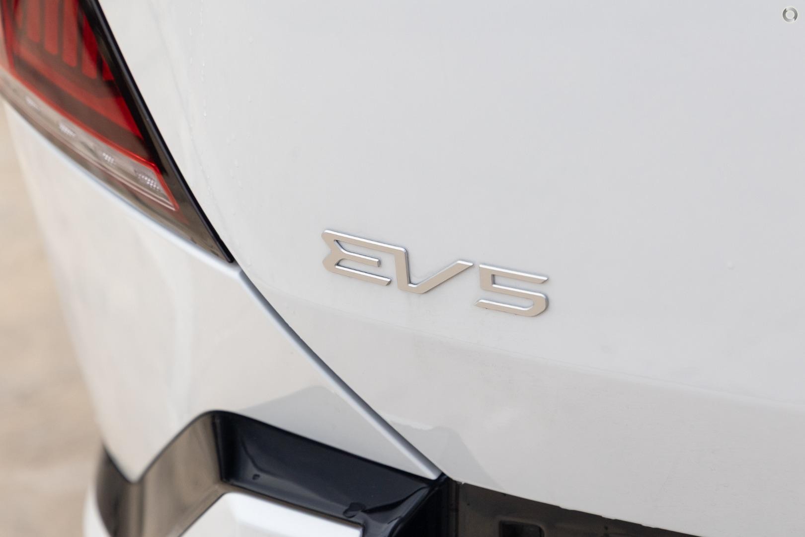 Kia Ev5 image 3