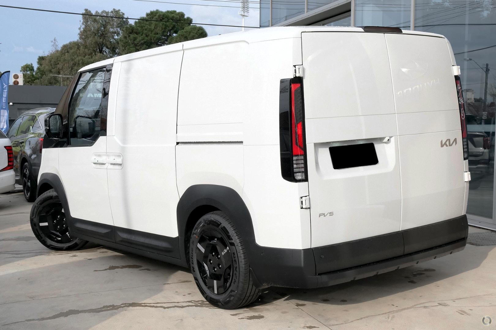 Kia Pv5 image 3