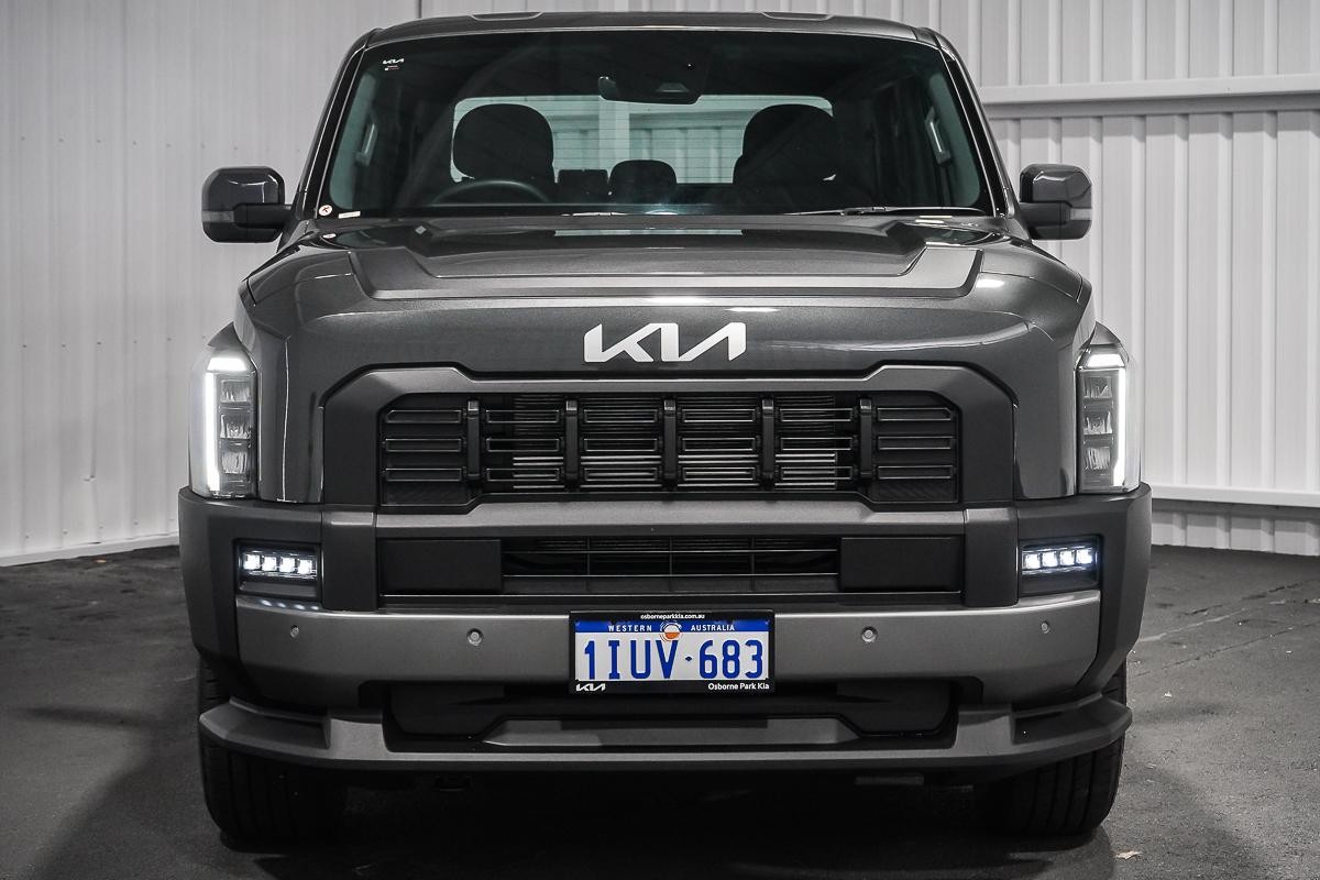 Kia Tasman image 3